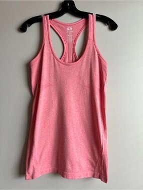 Athletic Works Size Small